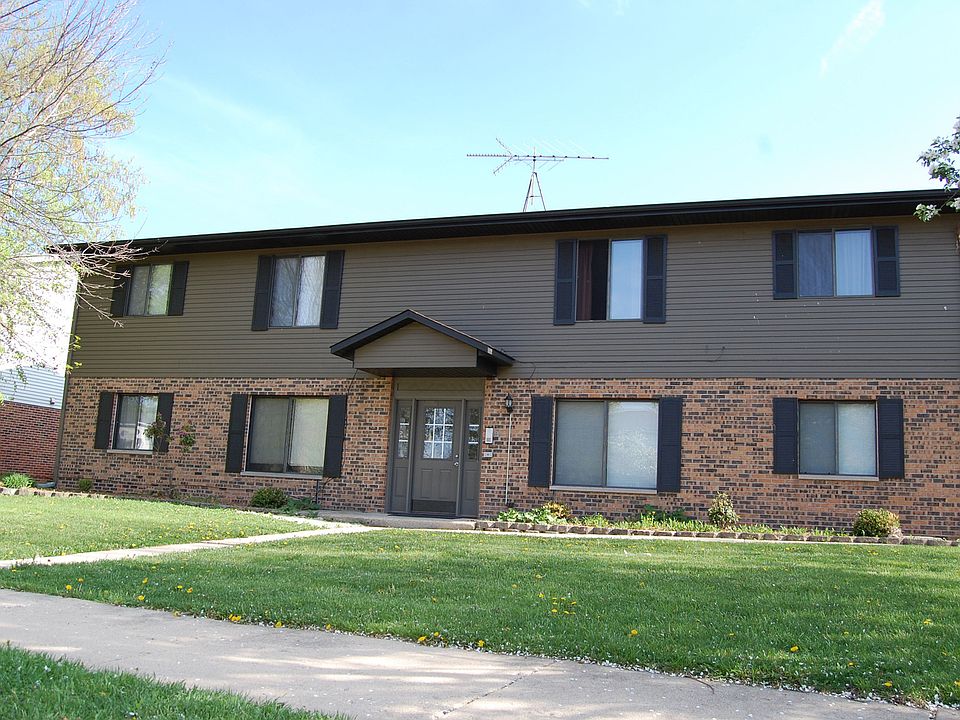 1st image of 450 Echo Ln APT C