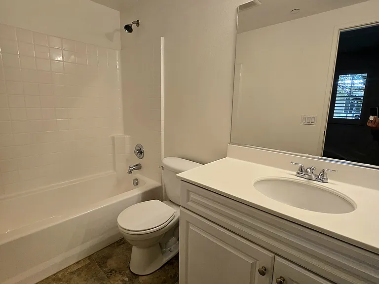 6372 Tivoli Ln — Photo 5