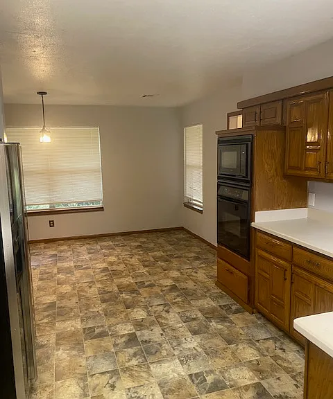 1716 S Webster Dr — Photo 28