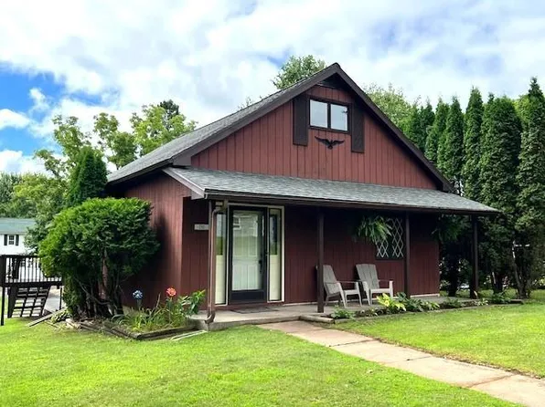 210 7th Avenue, Shell Lake, WI 54871