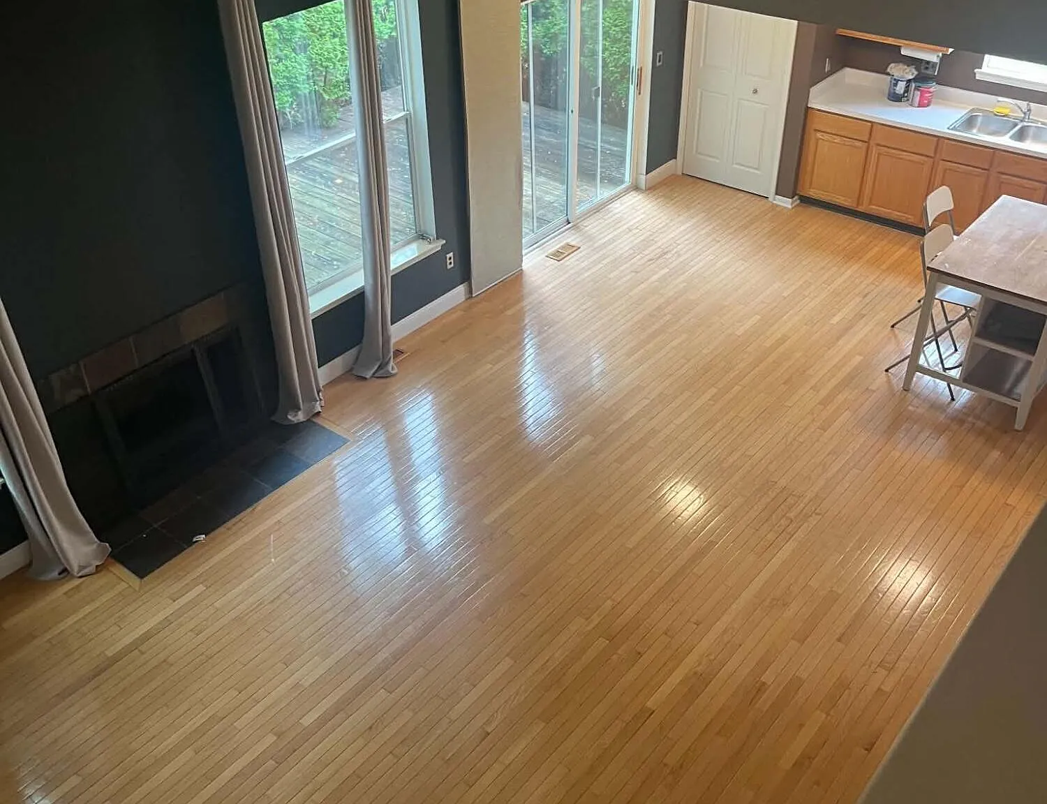 3 bed, 2.5 bath, 1764 sqft, $2,600 — Photo 4