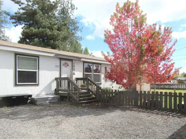 102 N Pine St, Dorris, CA 96023
