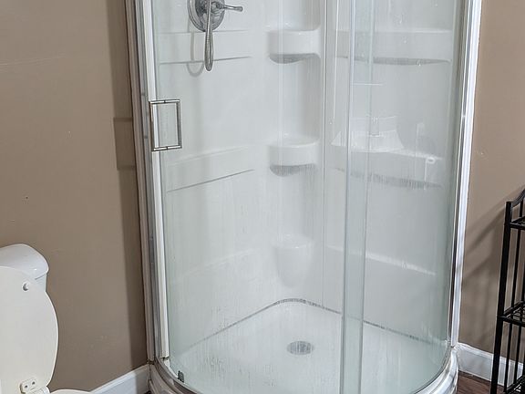 3rd image of 828 3rd Ave APT 2