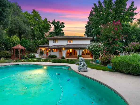 2535 Phil Ct, Redding, CA 96002
