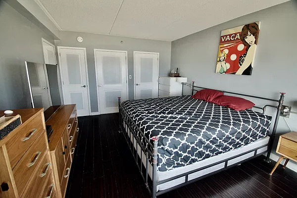 Sold by Neponsit Realty Inc | media 43