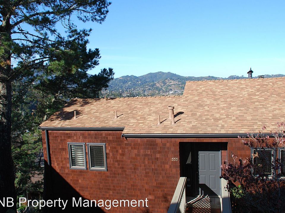 1st image of 555 Headlands Ct