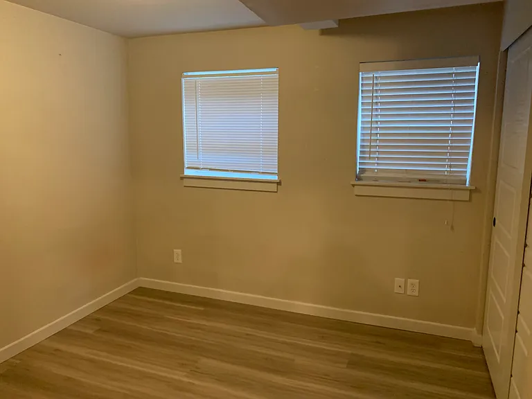 5013 Sand Point Pl NE #B — Photo 16