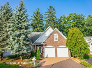 1593 Abbott Woods Ter, East Lansing, MI 48823