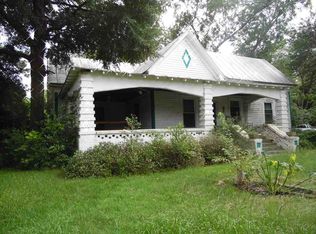 162 E Beech St, Cochran, GA 31014