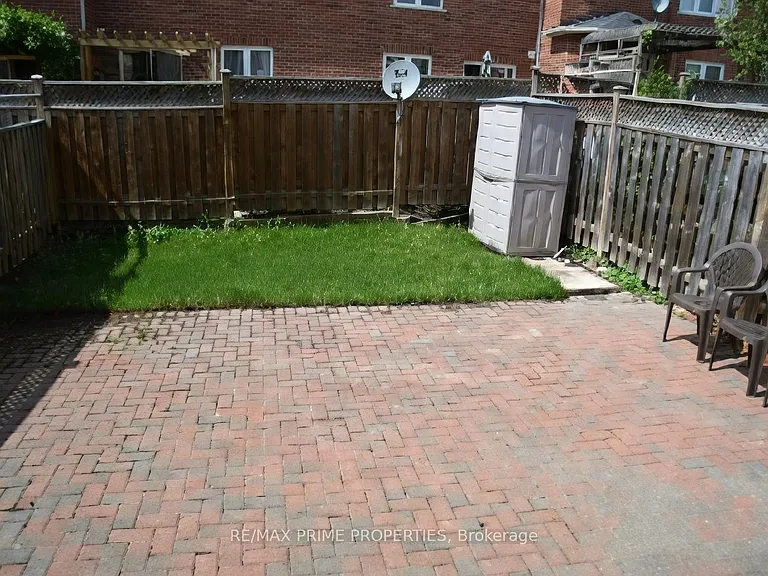 14 Forest Valley Rd — Photo 10