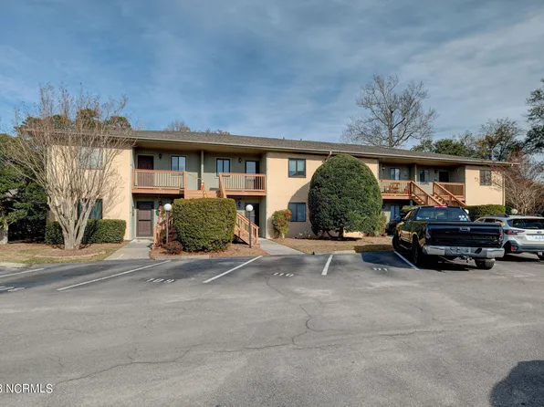 3723 Saint Johns Court Unit B, Wilmington, NC 28403