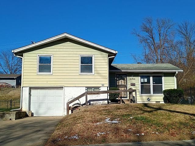 1st image of 3912 E 47th Ter