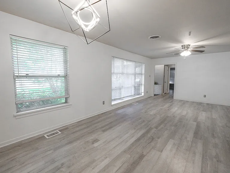 8301 Llano Ave — Photo 11