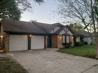 6318 Leaf Arbor Dr, Houston, TX 77092