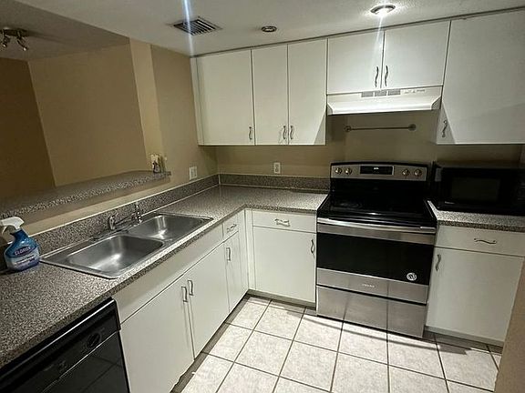 4th image of 5035 Wiles Rd APT 203
