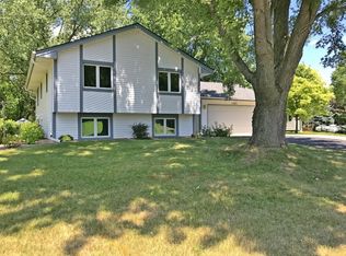 7915 Conroy Way, Inver Grove Heights, MN 55076