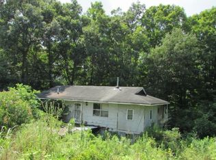 21440 Cowan Dr, Bristol, VA 24202