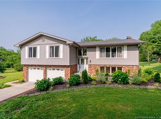 3822 Dogwood Rd, Floyds Knobs, IN 47119