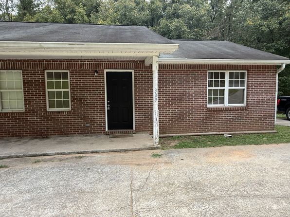 309 Reeceburg Rd SE