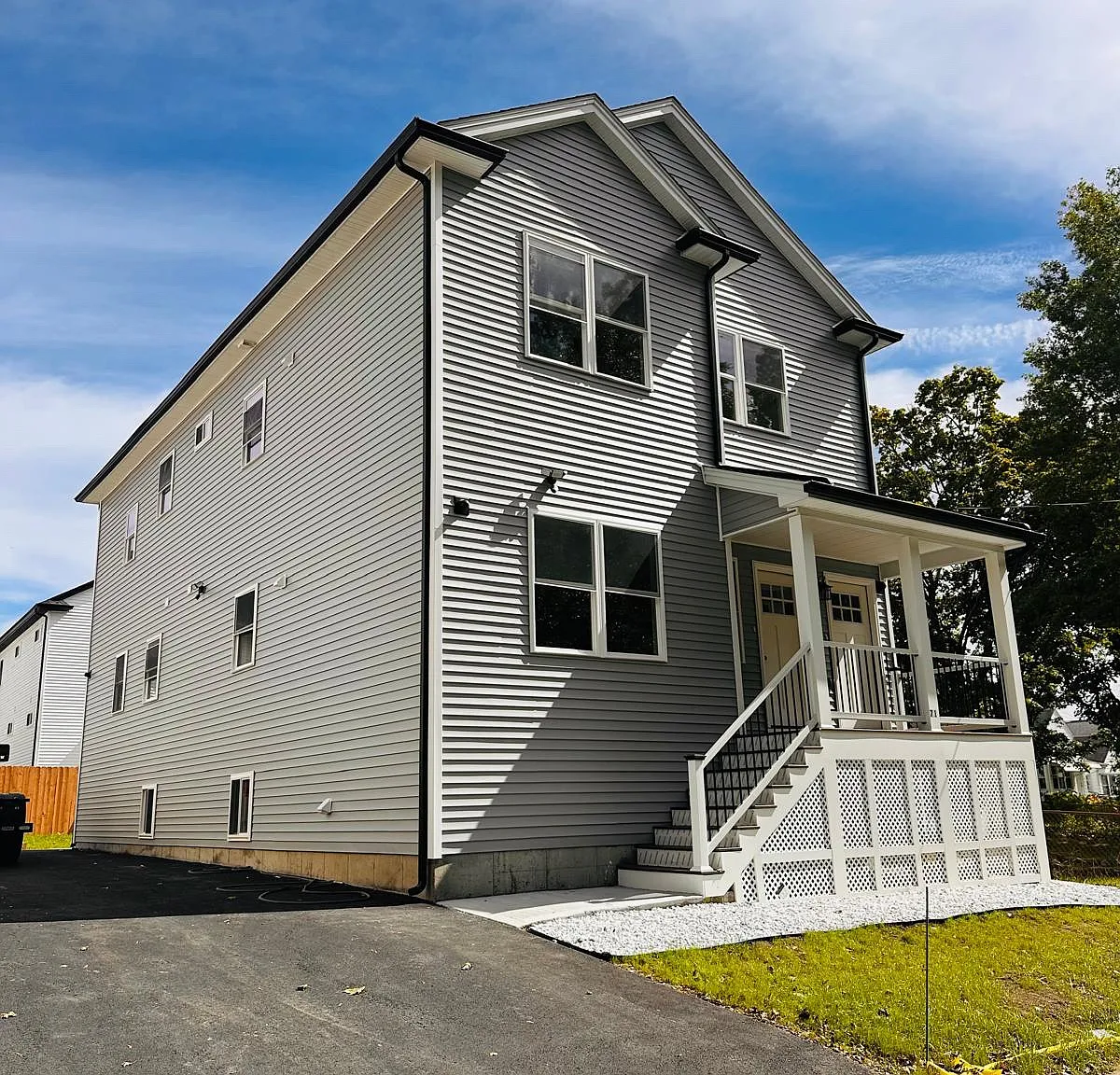 3 bed, $2,800 — Photo 2