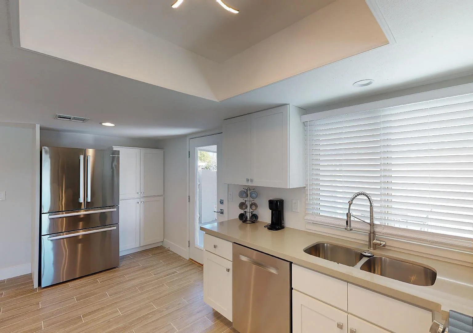 E Luke Ln, Scottsdale — Photo 4