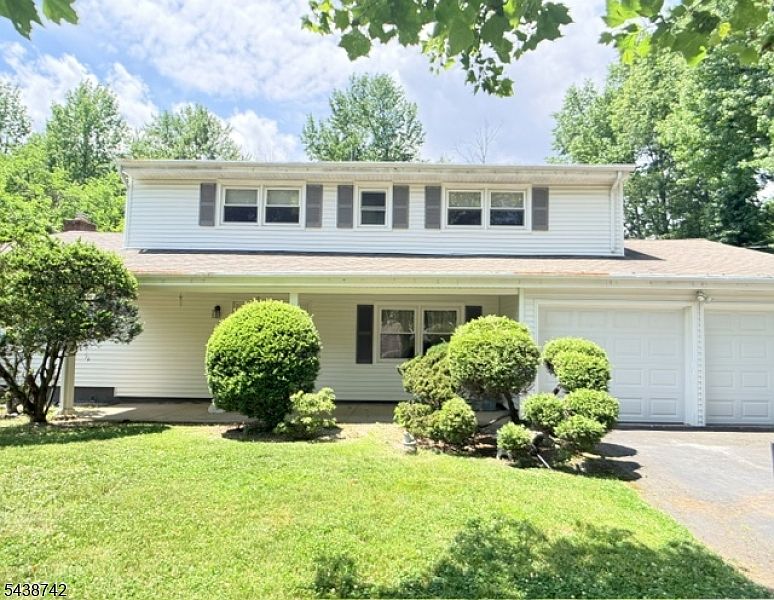 1st image of 13 Greenwich Rd