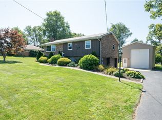 3565 Tuscarawas Rd, Beaver, PA 15009