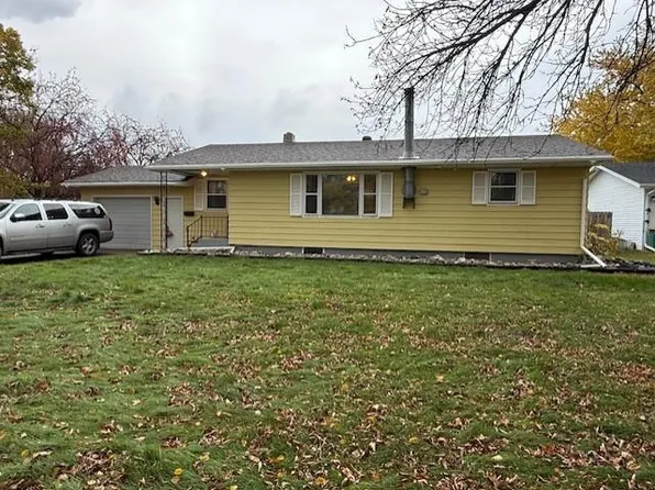 632 12th St N, Breckenridge, MN 56520