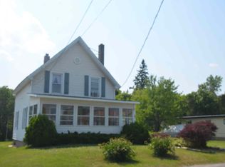 169 Lord Howe St, Ticonderoga, NY 12883
