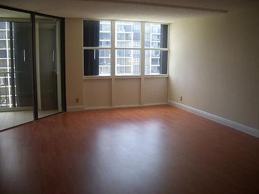 2nd image of 1915 Brickell Ave #1603C