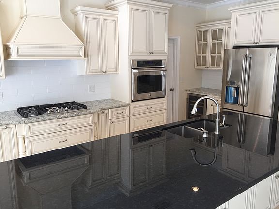 Gourmet Kitchen