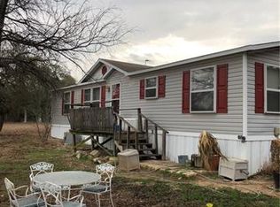 137 Savanna Terrace Dr, Liberty Hill, TX 78642