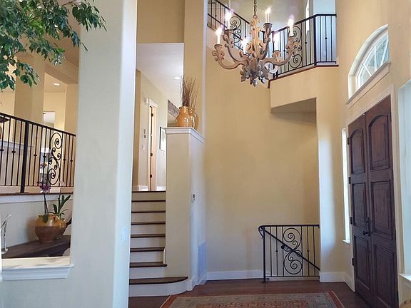 5th image of 1150 Castle Oaks Drive