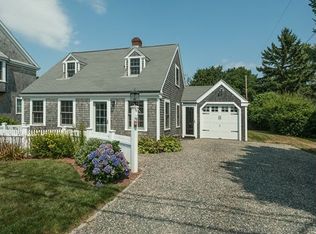 98 Nubble Rd, York, ME 03909