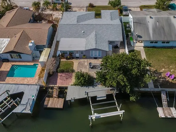 13926 Darlene Ave, Hudson, FL 34667