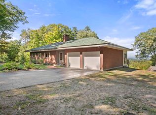594 Belknap Mountain Rd, Gilford, NH 03249