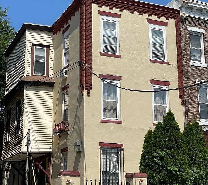 6 South 43rd St