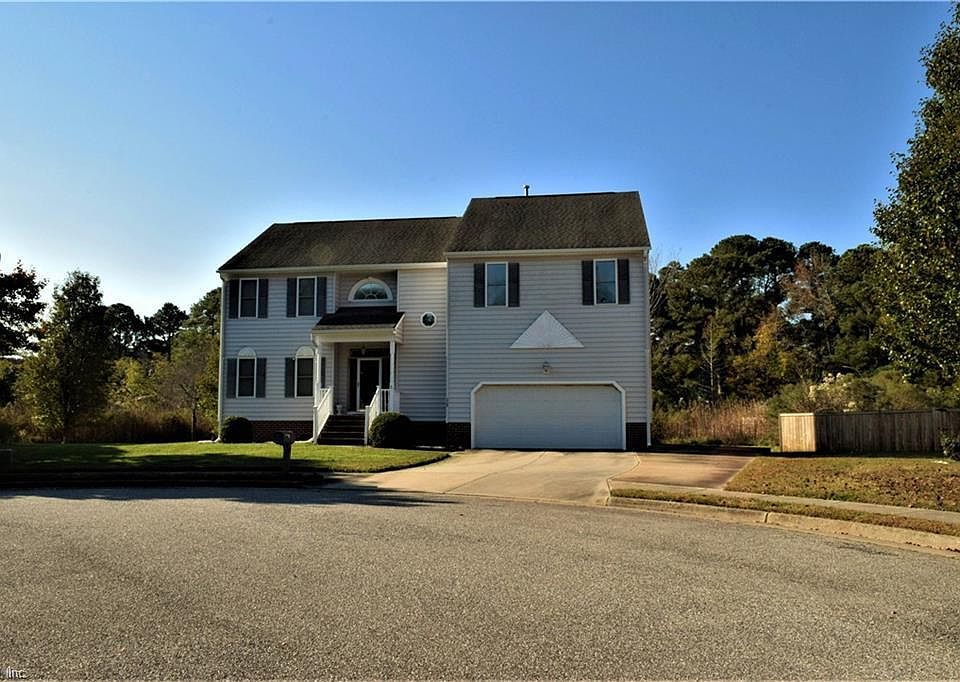 1st image of 11 Bohnert Dr