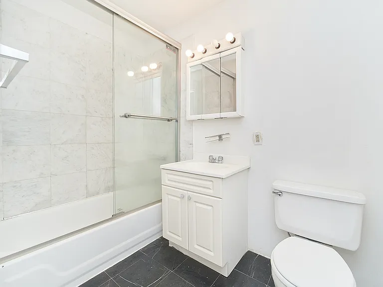134 W 109th St #1A — Photo 8