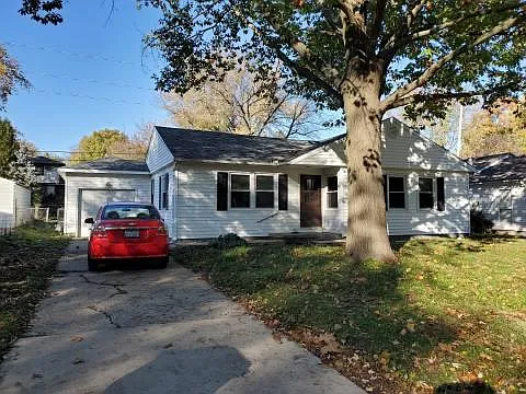 804 Breen Dr photo 1