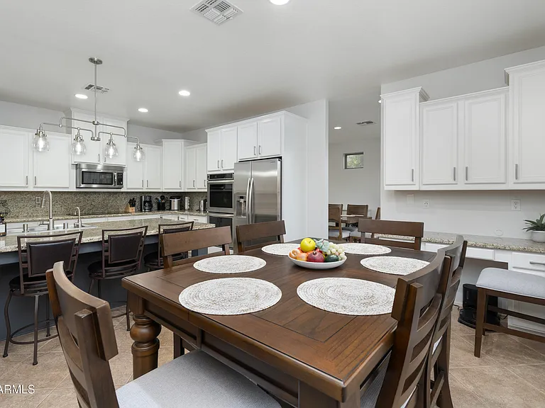 4132 E Pullman Rd — Photo 13