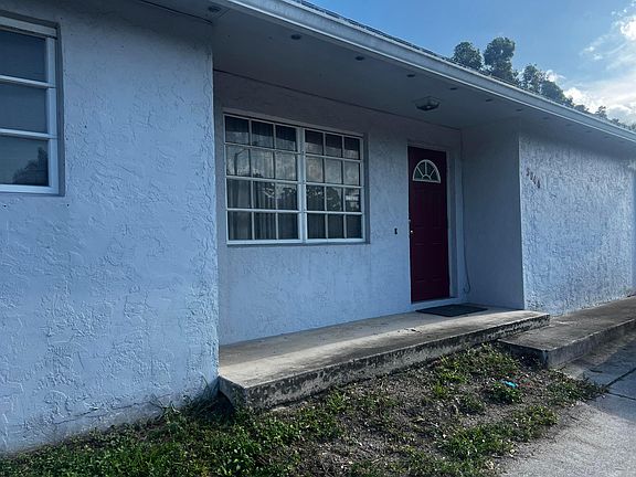 2nd image of 3944 Melaleuca Lane