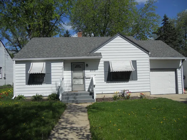 2012 20th St, Rockford, IL 61104