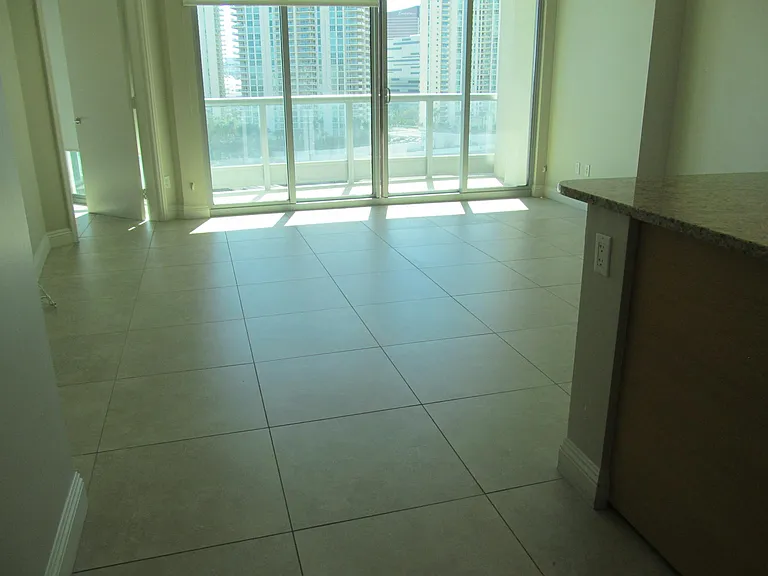 222 Karen Ave #1105 — Photo 21