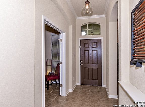 4th image of 11510 Isla Way
