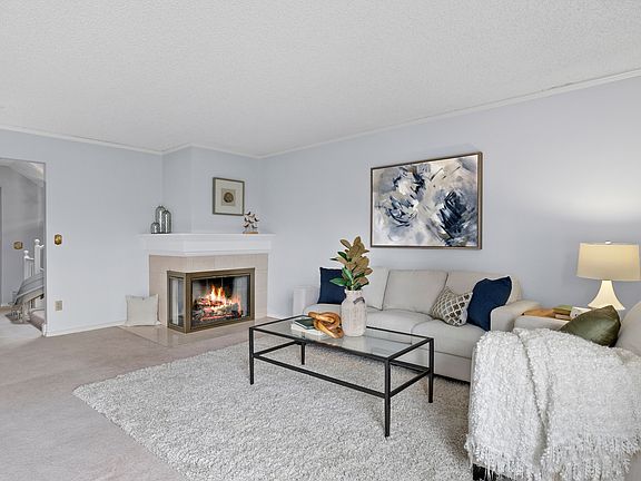 5th image of 10743 Glen Acres Dr S #743