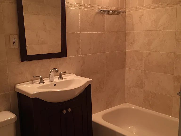 1424 Q St NW #1 — Photo 34