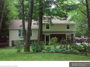 59 Country Club Rd, Manchester, ME 04351