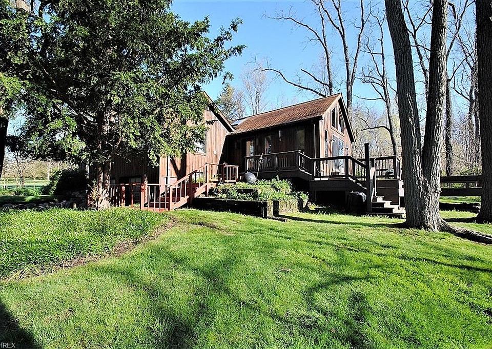 1st image of 14915 Stillwater Dr