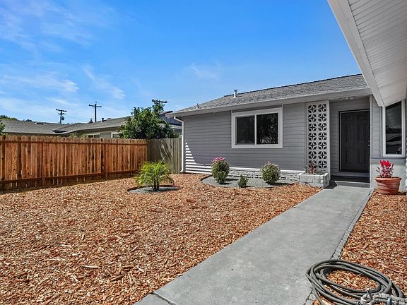 2nd image of 2431 Oceanic Drive